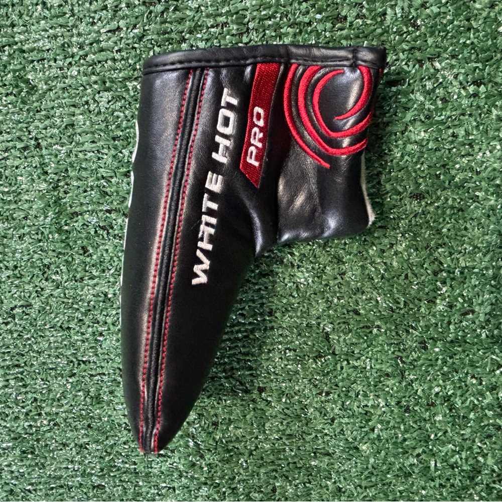 Odyssey Black and Red Putter Headcover